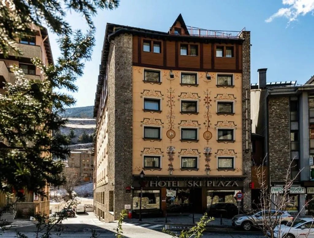 Fasad av Ski Plaza Hotel & Wellness i Canillo