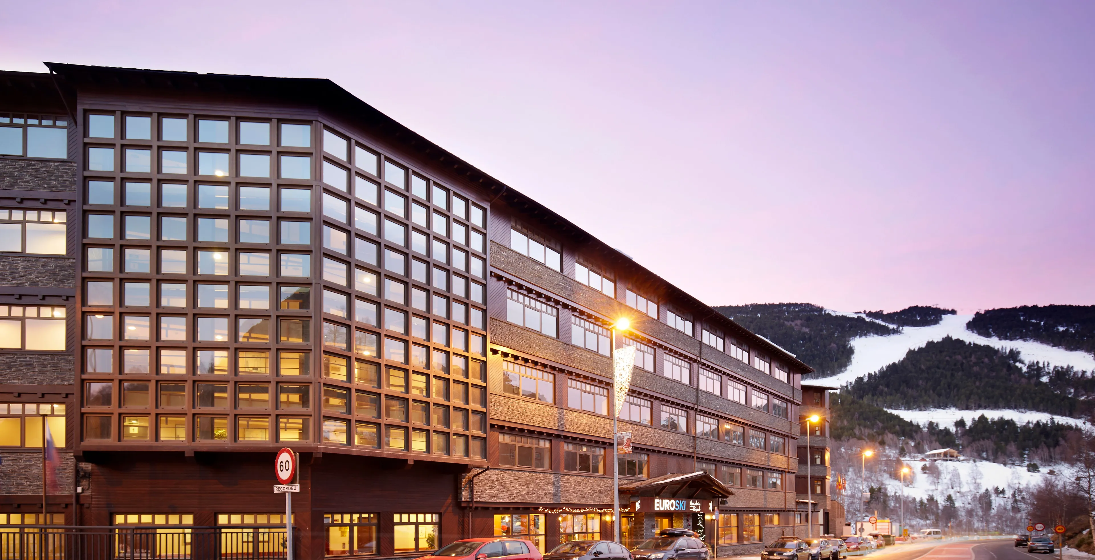 Boka Hotel Euroski tryggt med Quality Travel