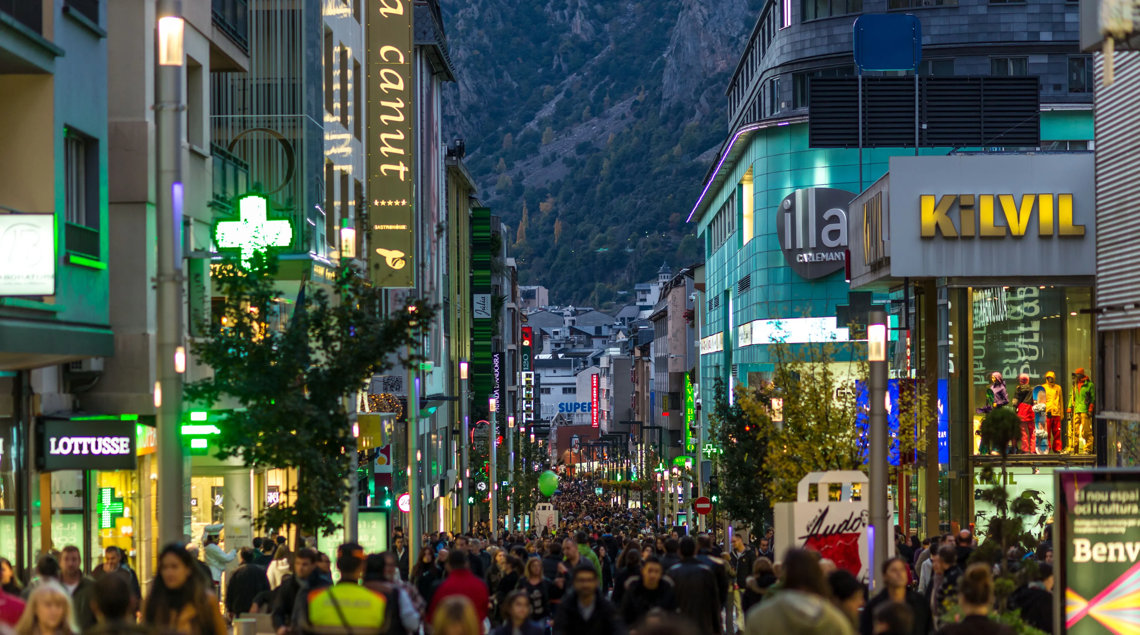 Tillgängligt i Andorra